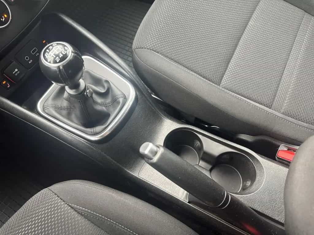 Fiat Tipo Kombi 1.4 T-Jet Lounge WR Sitzheizung Bluet 10/2017-photo-19