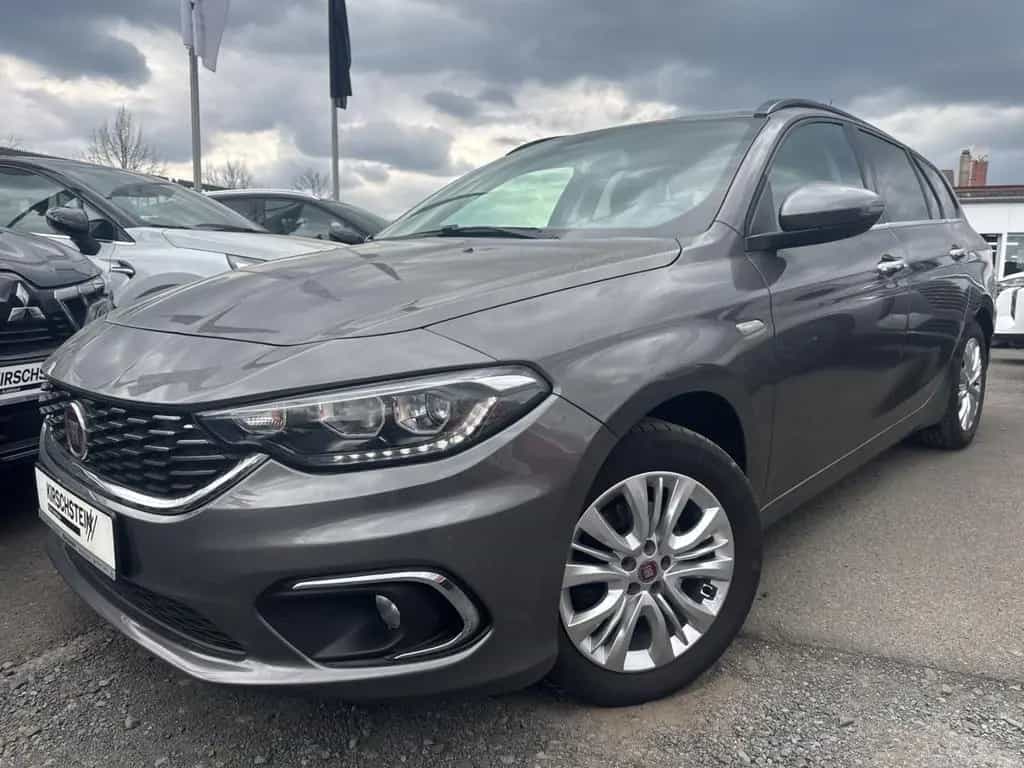 Fiat Tipo Kombi 1.4 T-Jet Lounge WR Sitzheizung Bluet 10/2017-photo-4