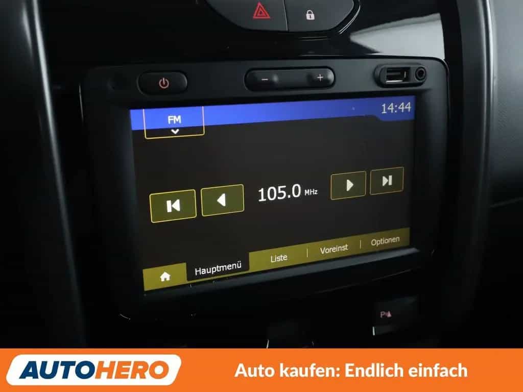 Dacia Duster 1.2 TCe Black Shadow 4x4*NAVI*CAM*PDC* 04/2017-photo-20