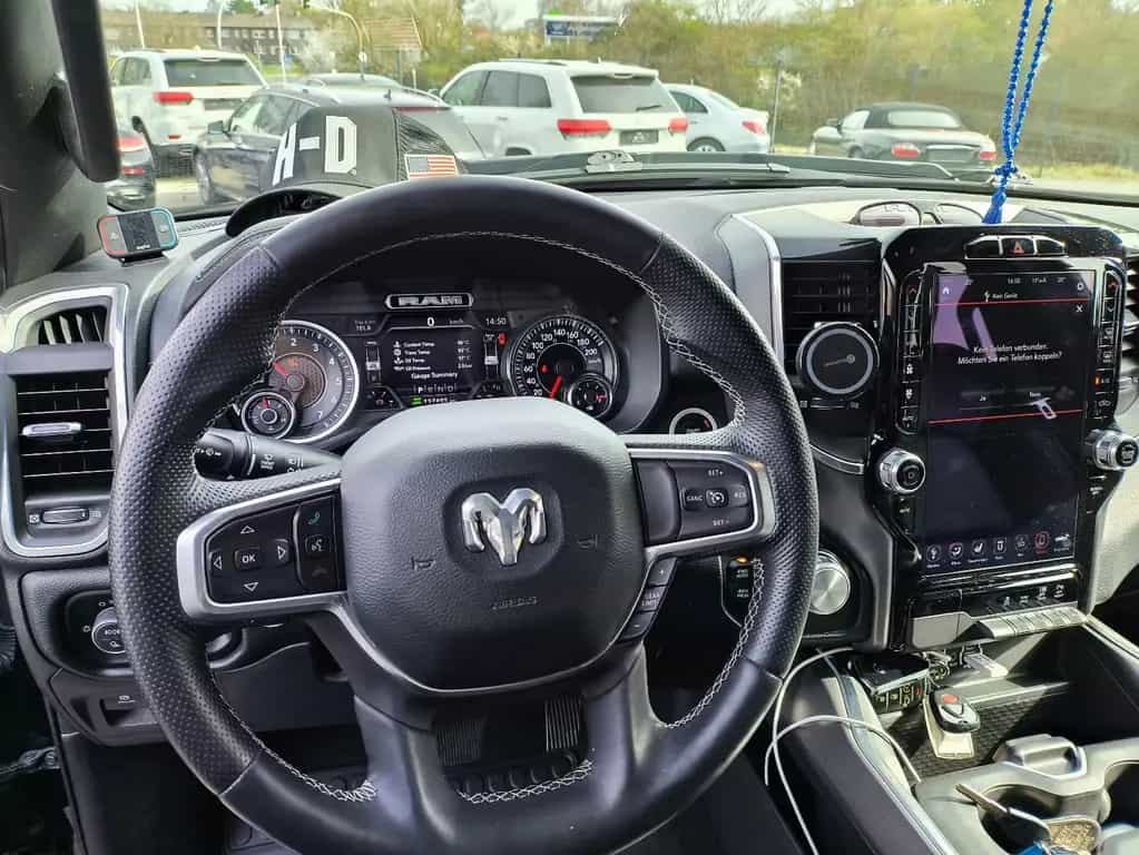 Dodge RAM 1500 Laramie,LPG/BENZIN,HARDTOP,LEDER,NAVI 02/2021-photo-11