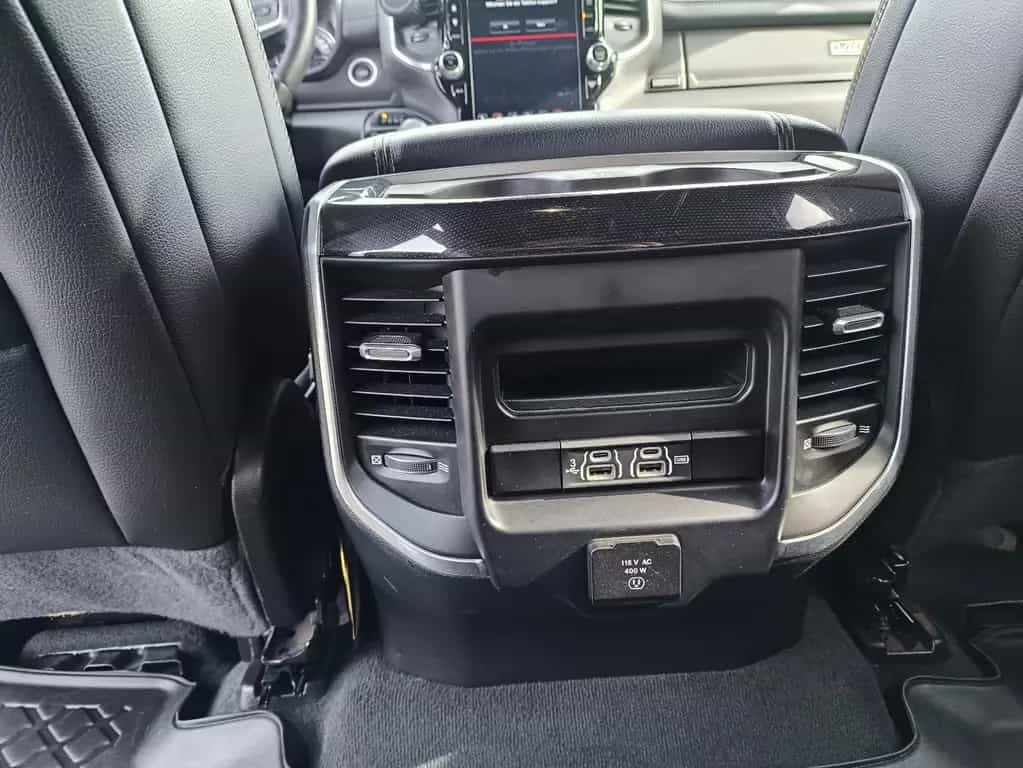Dodge RAM 1500 Laramie,LPG/BENZIN,HARDTOP,LEDER,NAVI 02/2021-photo-17
