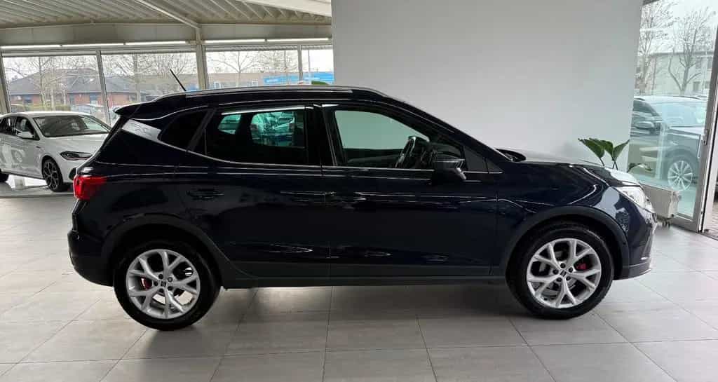 Seat Arona *FR*Navi*Virtual*Kamera*LED*ALU* 10/2022-photo-1