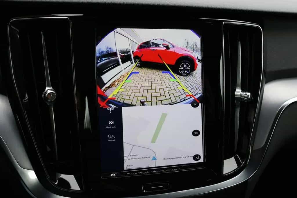 Volvo V60 2.0 T5 Momentum | Origineel NL | Leder | Bus 05/2019-photo-12