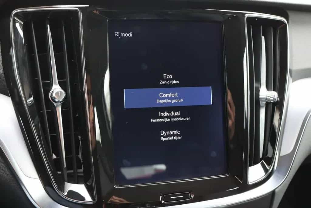 Volvo V60 2.0 T5 Momentum | Origineel NL | Leder | Bus 05/2019-photo-15