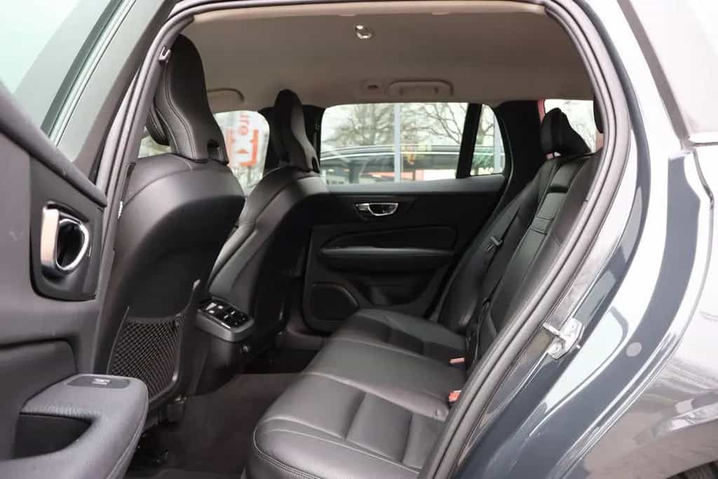 Volvo V60 2.0 T5 Momentum | Origineel NL | Leder | Bus 05/2019-photo-20