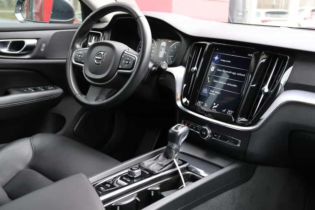 Volvo V60 2.0 T5 Momentum | Origineel NL | Leder | Bus 05/2019-photo-7