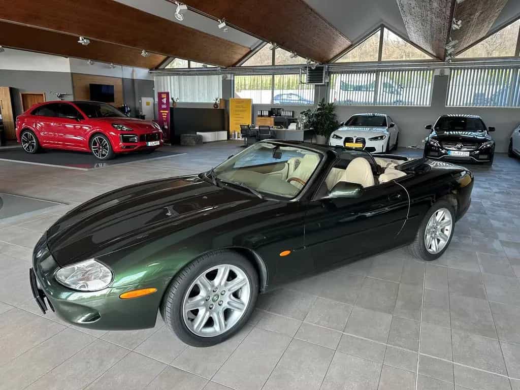 Jaguar XK8 Cabriolet 4.0 Klimaauto. Leder Shzg 08/1997-photo-1