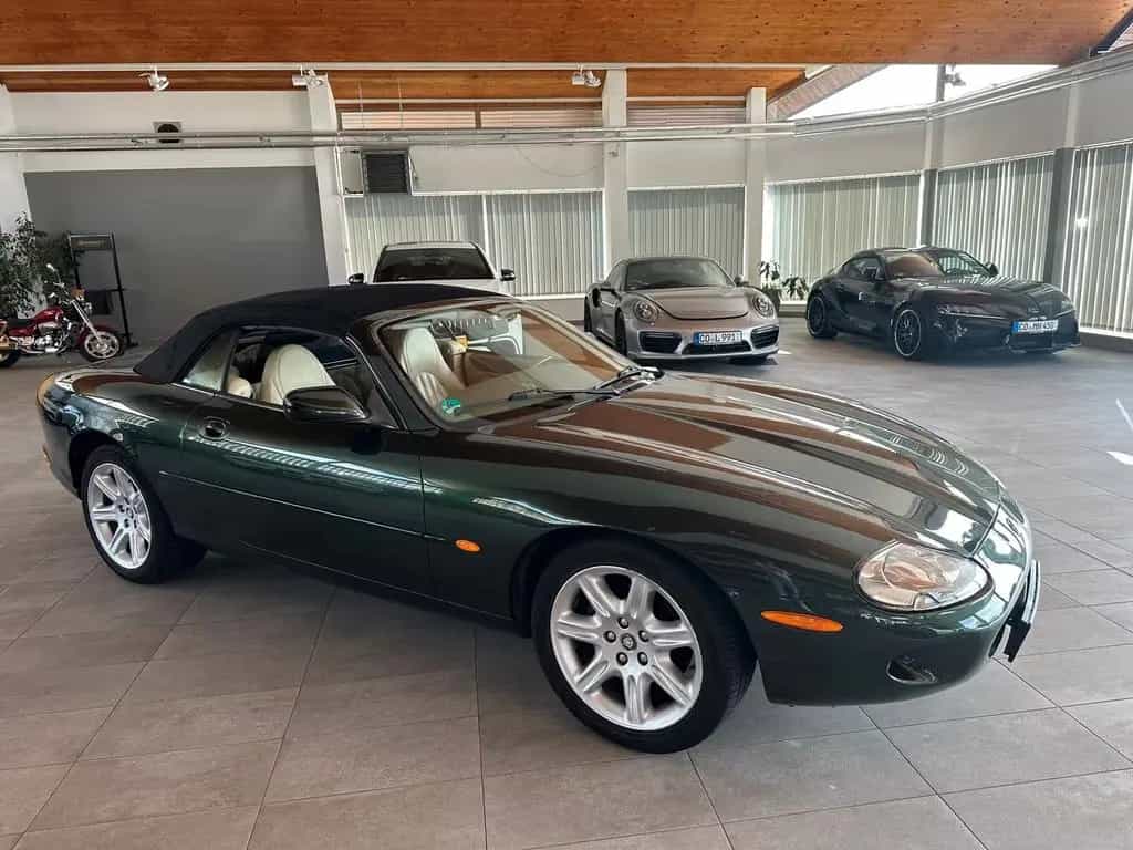 Jaguar XK8 Cabriolet 4.0 Klimaauto. Leder Shzg 08/1997-photo-3