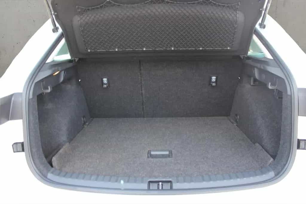 Skoda Scala 1.0 TSI DSG Clever 03/2022-photo-9
