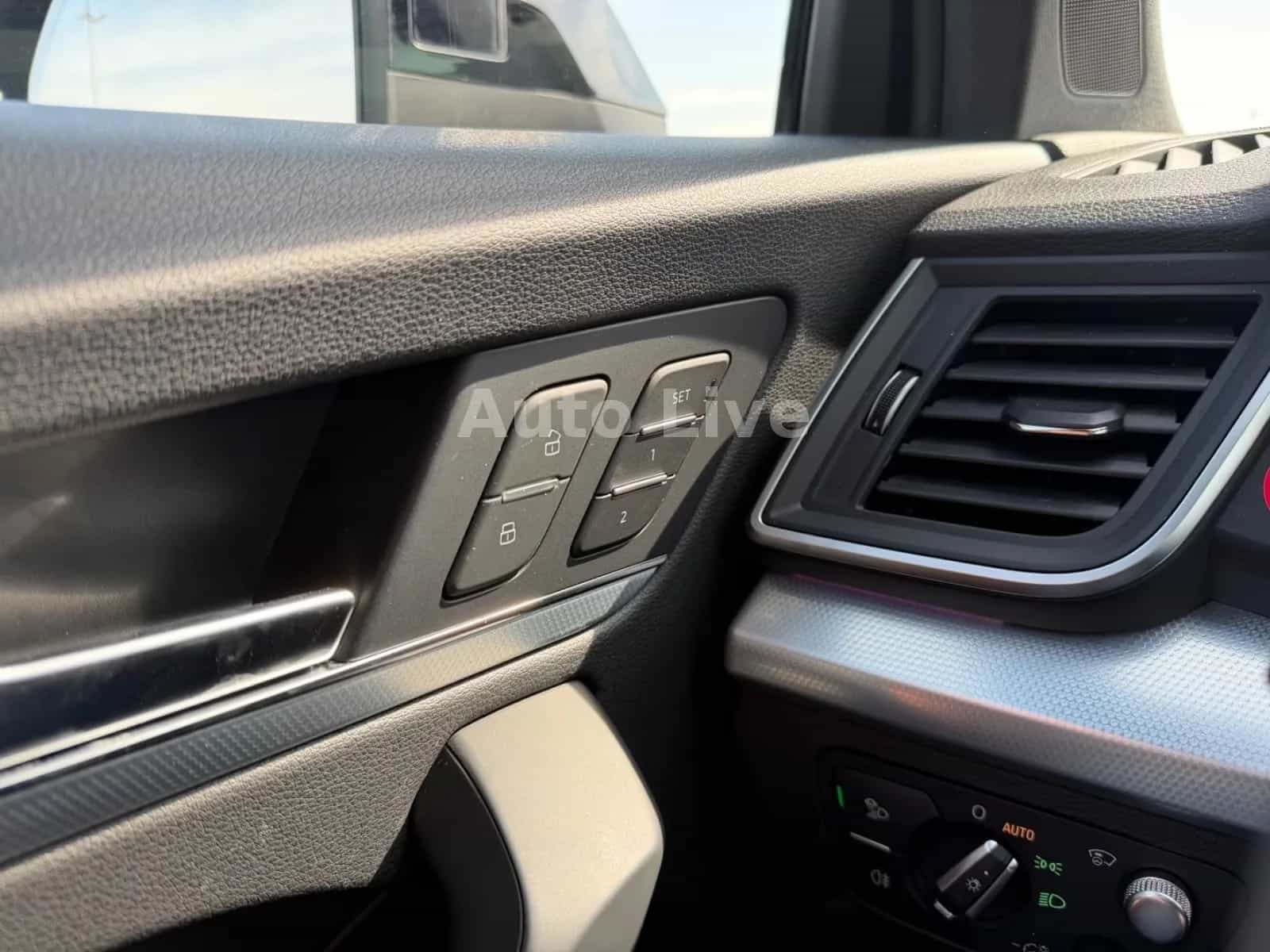 Audi Q5 01/2025-photo-14