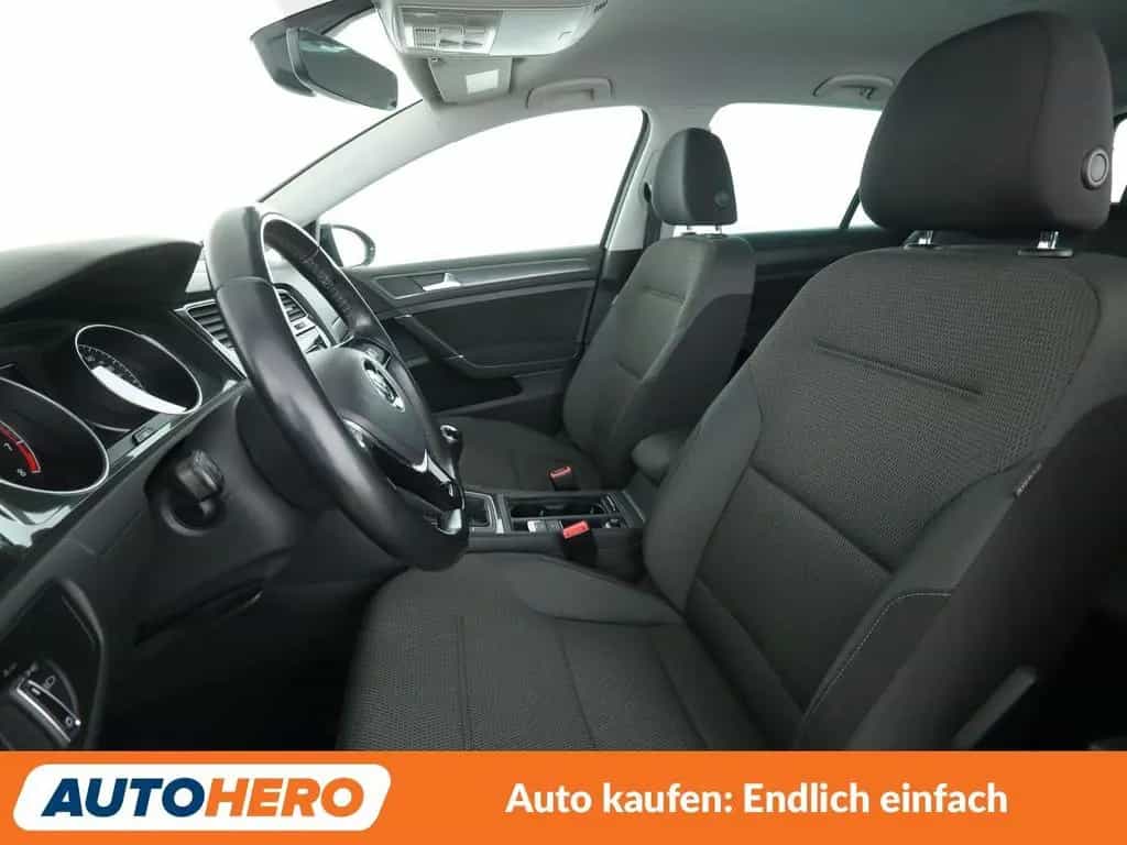 Volkswagen Golf VII 1.5 TSI ACT Comfortline BM*NAVI*PDC*SHZ 01/2018-photo-9
