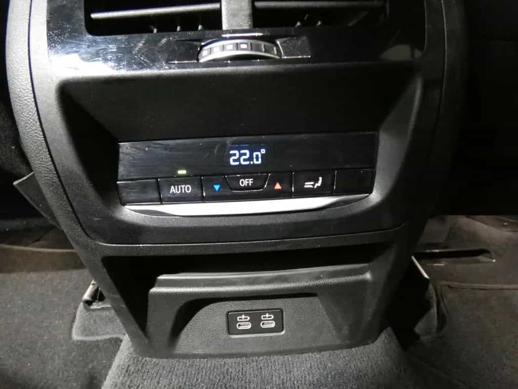 BMW X3 xDrive 20i Advantage AHK 02/2020-photo-30