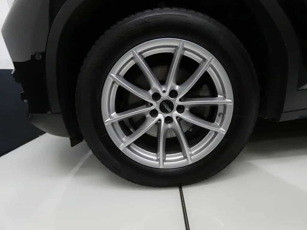 BMW X3 xDrive 20i Advantage AHK 02/2020-photo-32