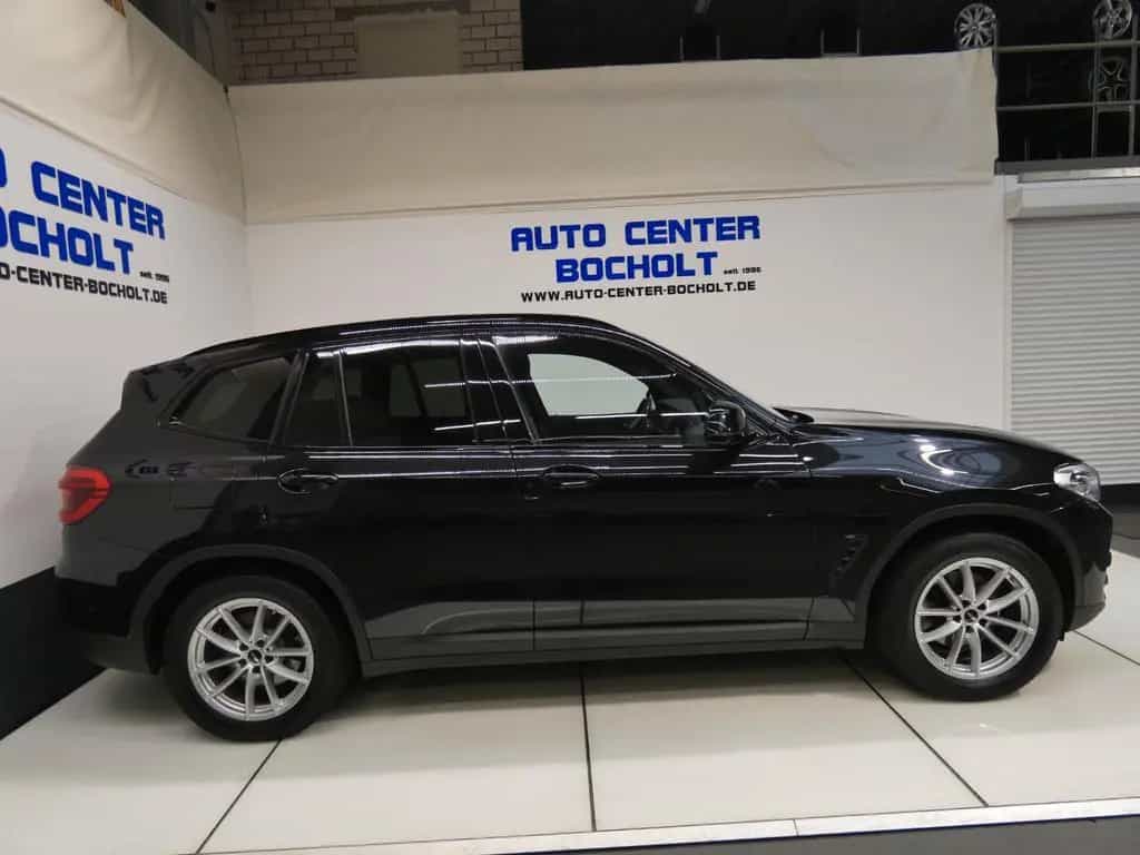 BMW X3 xDrive 20i Advantage AHK 02/2020-photo-6