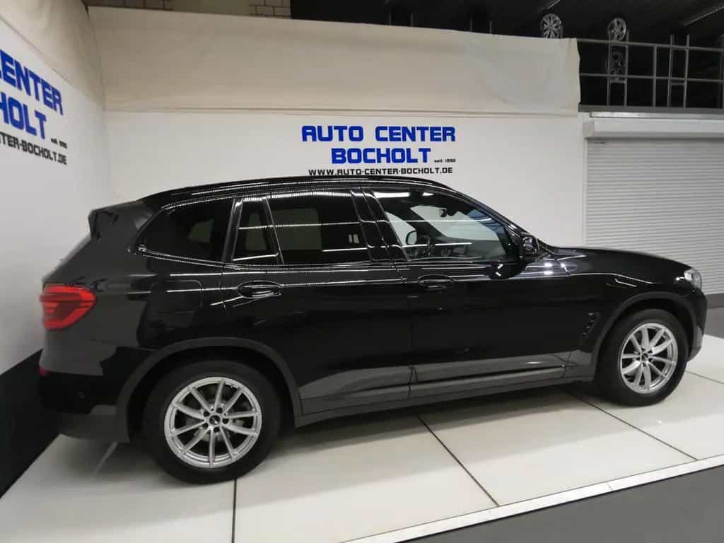 BMW X3 xDrive 20i Advantage AHK 02/2020-photo-7