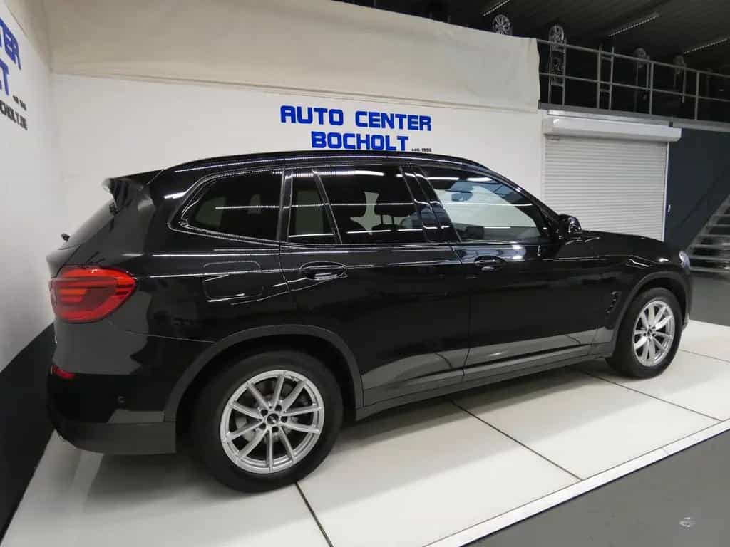 BMW X3 xDrive 20i Advantage AHK 02/2020-photo-8