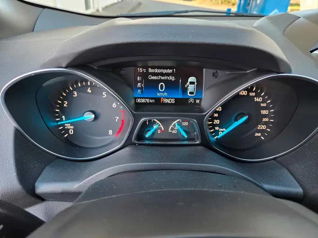 Ford Kuga ST-Line, Automatik, 60000KM, Zahnriemen Neu 01/2020-photo-21