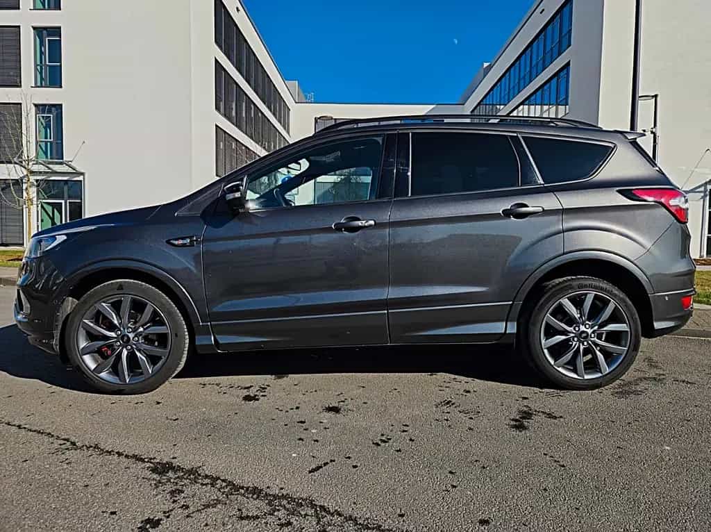 Ford Kuga ST-Line, Automatik, 60000KM, Zahnriemen Neu 01/2020-photo-3