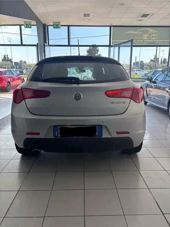 Alfa Romeo Giulietta 1.6 JTDm 120 CV Super 06/2018-photo-4