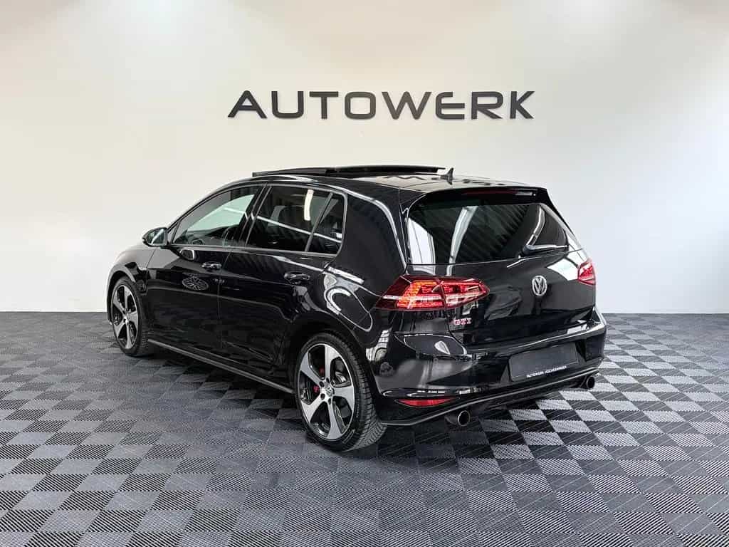 Volkswagen Golf VII Lim. GTI Performance*Pano*Kamera*Dcc* 03/2016-photo-4