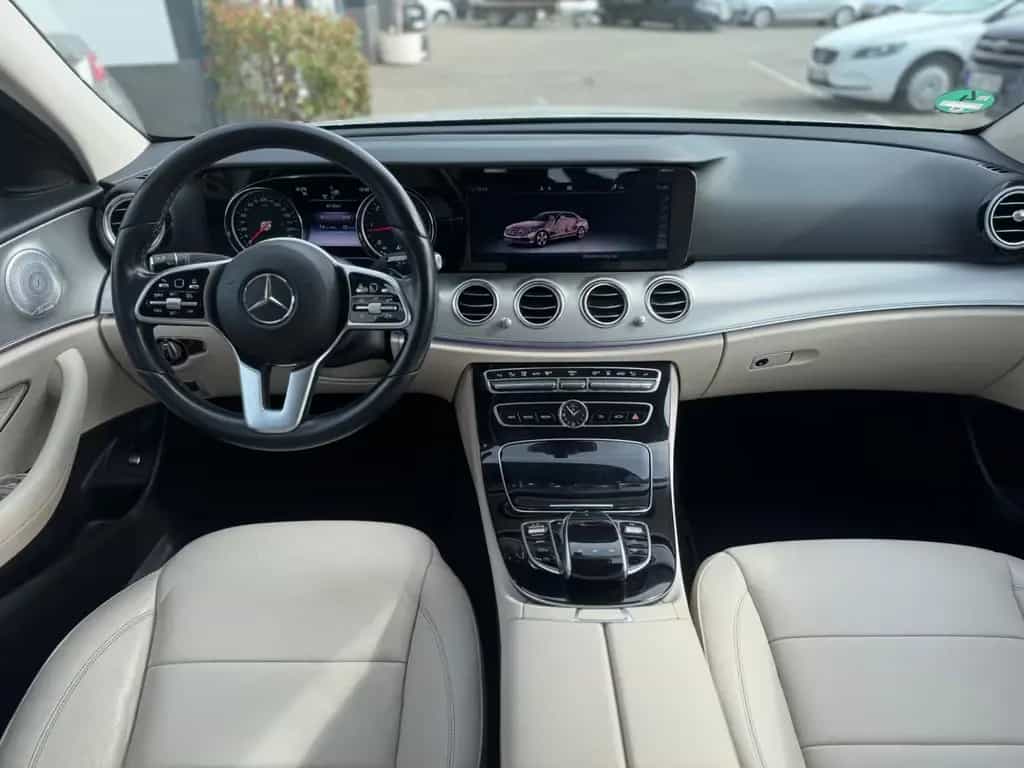 Mercedes-Benz E-Class 220 E Limousine E 220 d 4Matic*Burmester*Kamer 08/2019-photo-11