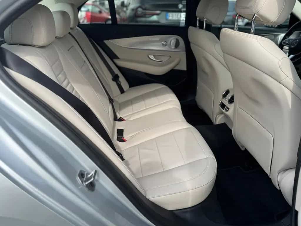 Mercedes-Benz E-Class 220 E Limousine E 220 d 4Matic*Burmester*Kamer 08/2019-photo-20