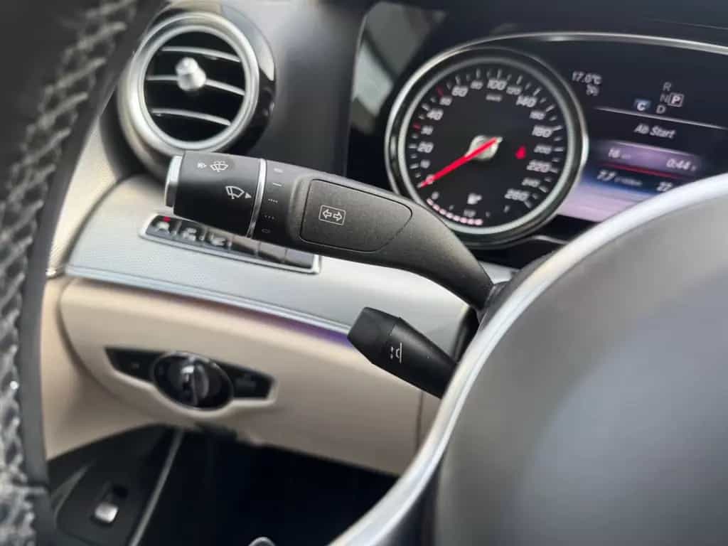 Mercedes-Benz E-Class 220 E Limousine E 220 d 4Matic*Burmester*Kamer 08/2019-photo-32