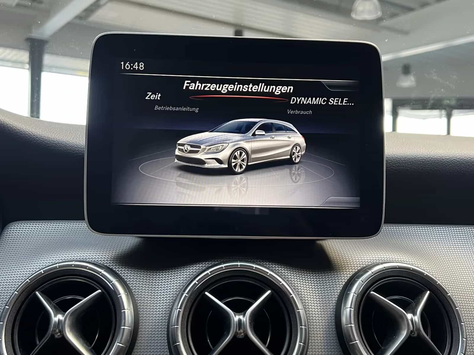 Mercedes-Benz CLA-Class 200 04/2019-photo-20