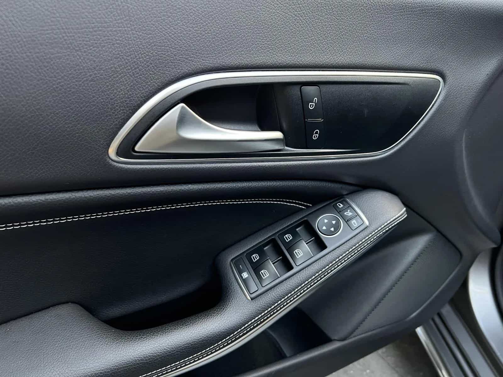 Mercedes-Benz CLA-Class 200 04/2019-photo-24