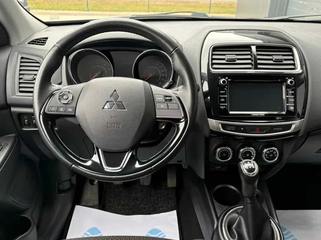 Mitsubishi ASX Edition*2.Hand*Scheckheft gepflegt*Tüv Neu* 09/2017-photo-10