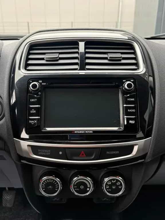 Mitsubishi ASX Edition*2.Hand*Scheckheft gepflegt*Tüv Neu* 09/2017-photo-12