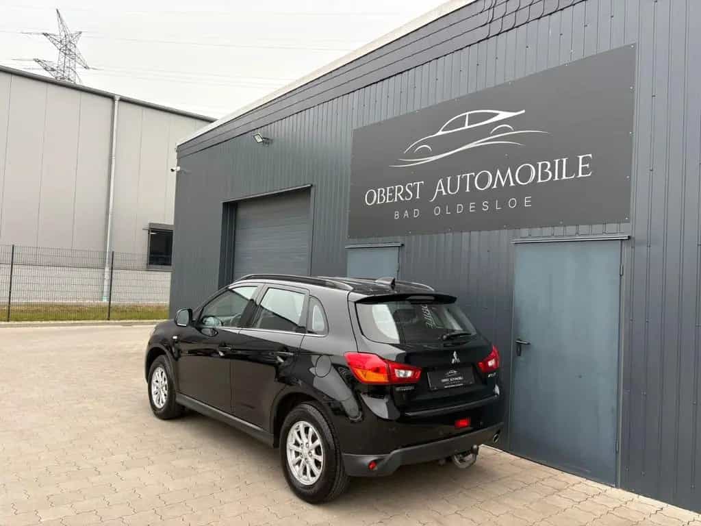 Mitsubishi ASX Edition*2.Hand*Scheckheft gepflegt*Tüv Neu* 09/2017-photo-2