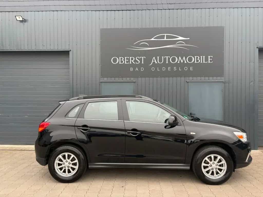 Mitsubishi ASX Edition*2.Hand*Scheckheft gepflegt*Tüv Neu* 09/2017-photo-5