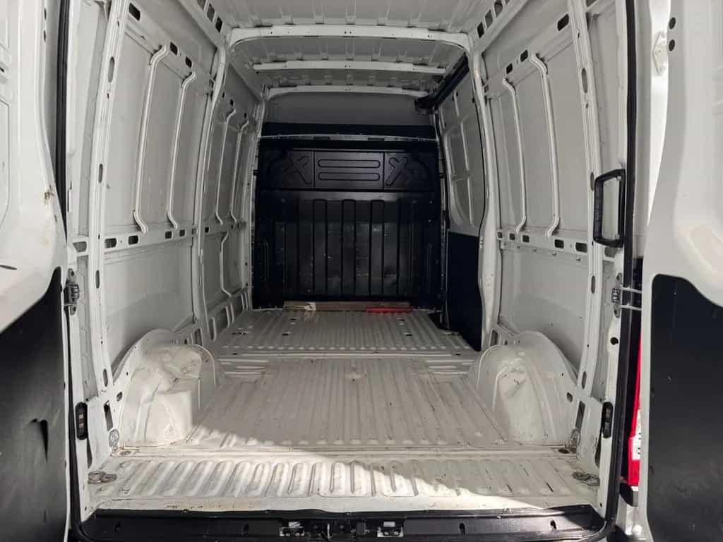 Iveco Daily 33S12V 2.3 HPT PM-TN Furgone 11/2020-photo-8