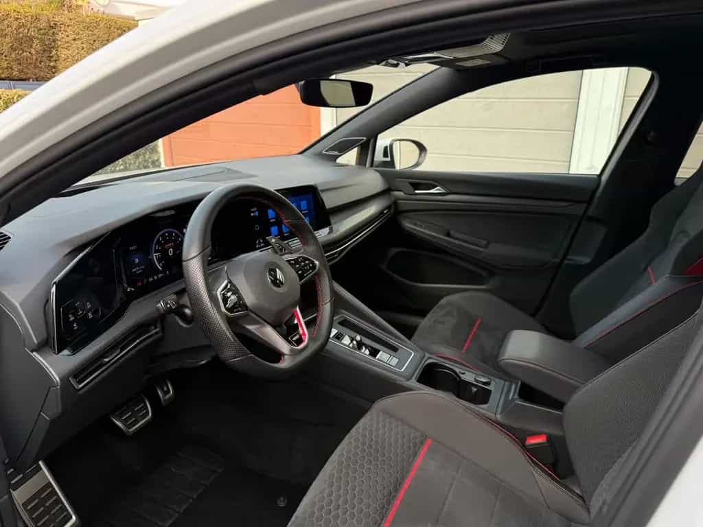 Volkswagen Golf 8 GTI Clubsport Pano HUD H&K DCC Voll 07/2021-photo-12
