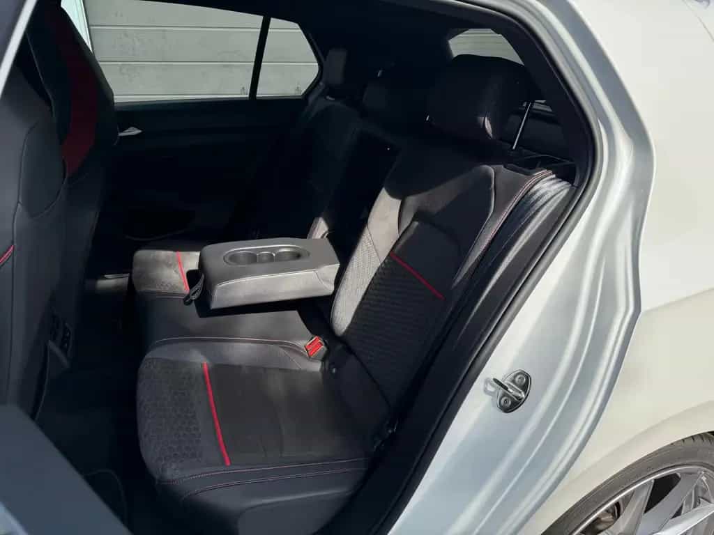 Volkswagen Golf 8 GTI Clubsport Pano HUD H&K DCC Voll 07/2021-photo-23