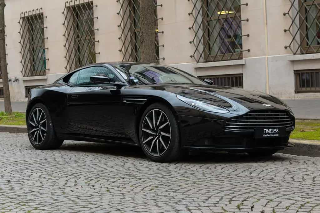 Aston Martin DB11 4.0 V8 08/2020-photo-0
