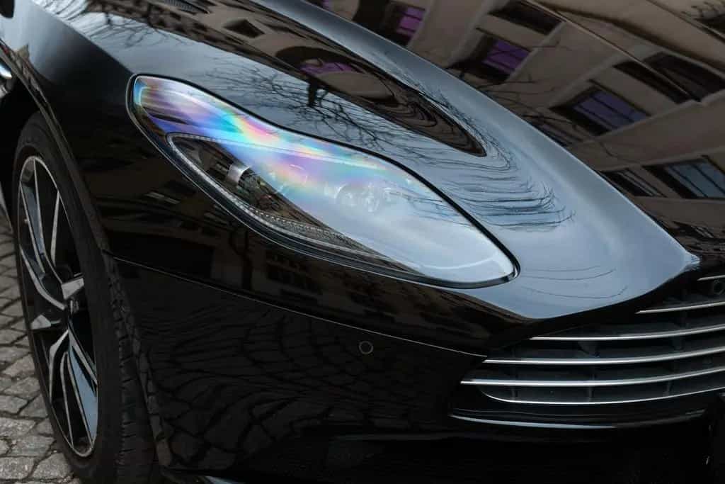 Aston Martin DB11 4.0 V8 08/2020-photo-32