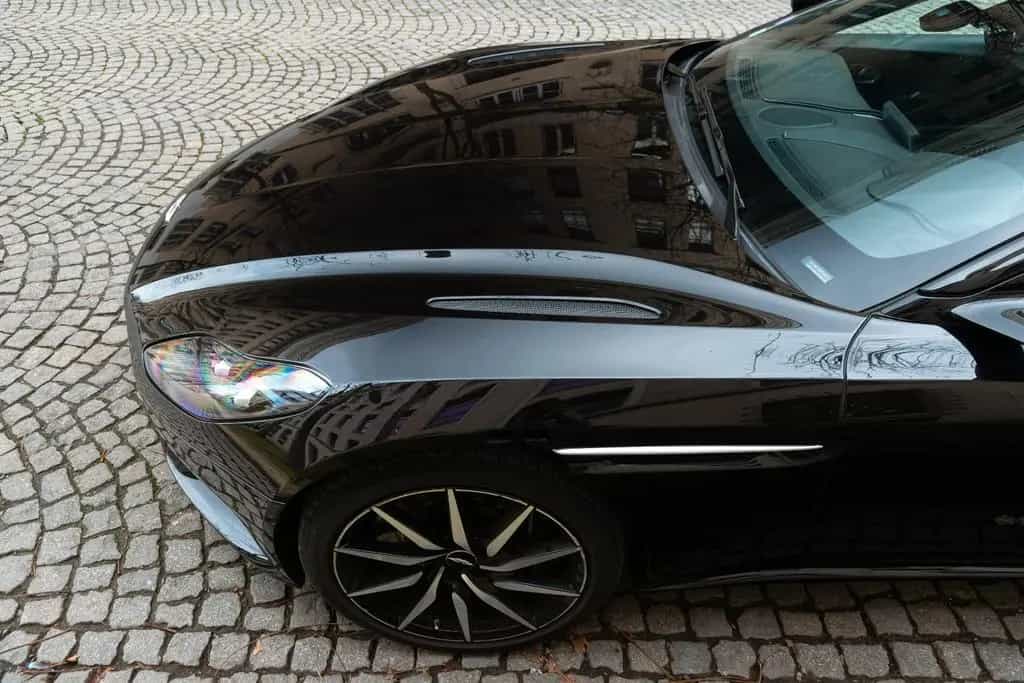 Aston Martin DB11 4.0 V8 08/2020-photo-37