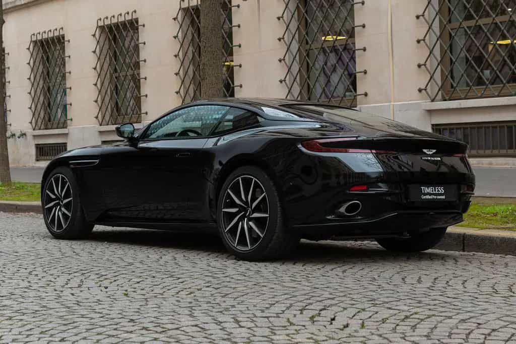 Aston Martin DB11 4.0 V8 08/2020-photo-4