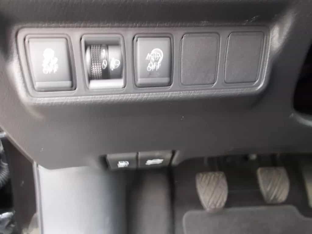 Nissan Pulsar Acenta Rückfahrkamera Navi 01/2018-photo-13