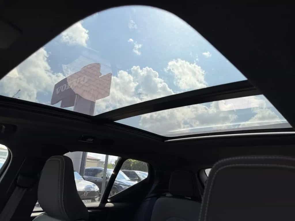 Volvo XC40 Plus Black Edition 2WD Digitales Cockpit Me 07/2025-photo-19