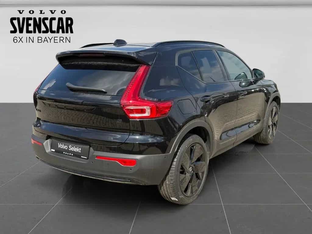 Volvo XC40 Plus Black Edition 2WD Digitales Cockpit Me 07/2025-photo-4