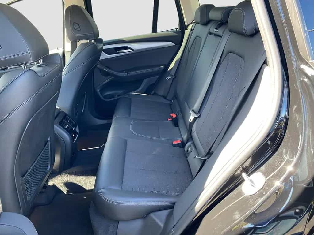 BMW X3 xDrive 30i Advantage LED DrvAss AHK Navi RFK 06/2019-photo-13