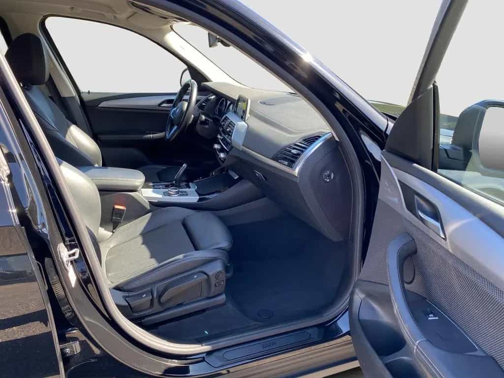 BMW X3 xDrive 30i Advantage LED DrvAss AHK Navi RFK 06/2019-photo-18