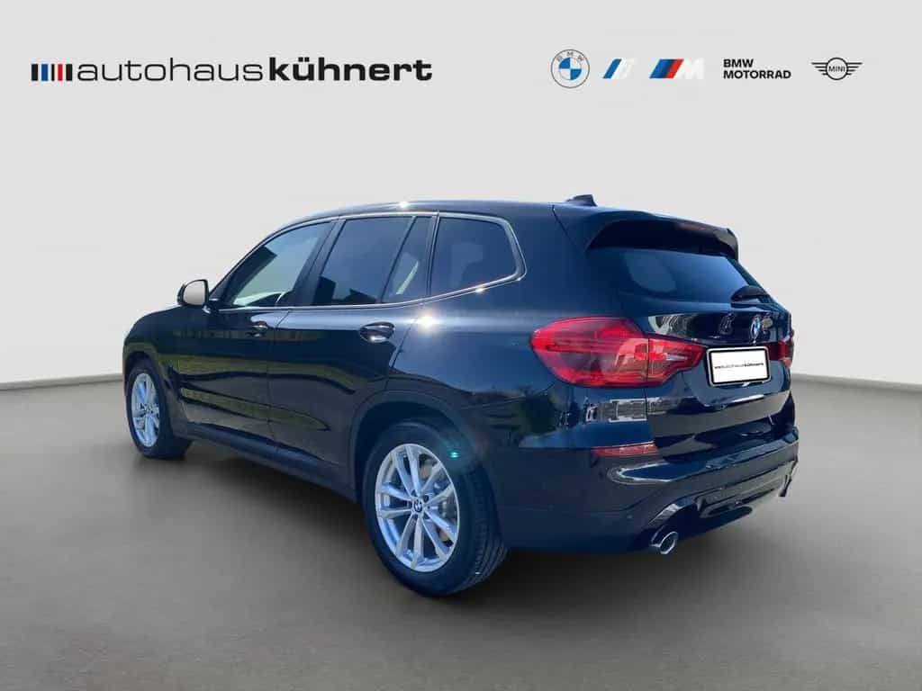 BMW X3 xDrive 30i Advantage LED DrvAss AHK Navi RFK 06/2019-photo-2