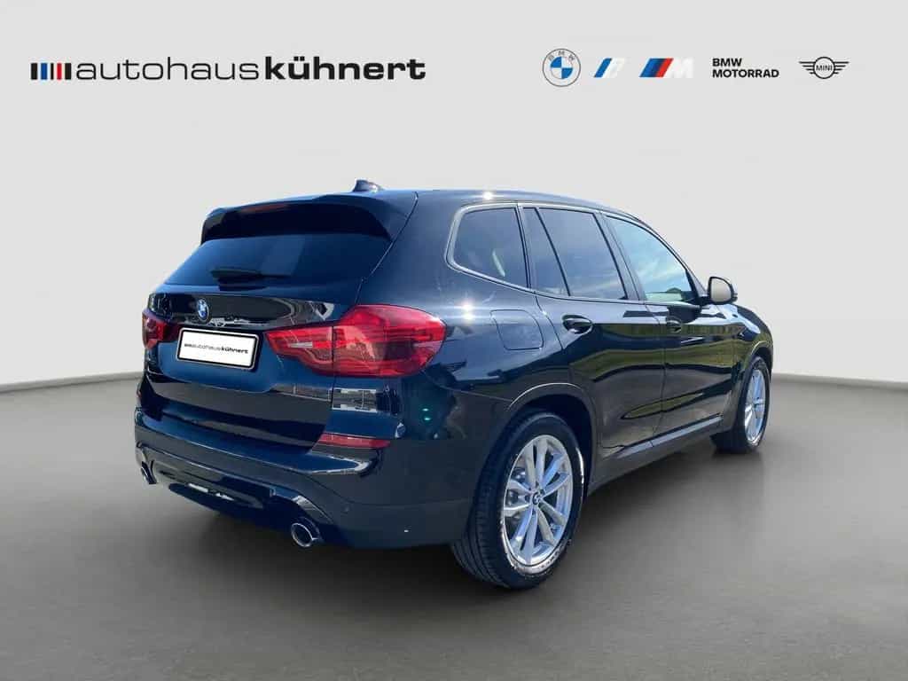 BMW X3 xDrive 30i Advantage LED DrvAss AHK Navi RFK 06/2019-photo-4