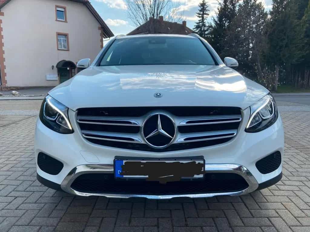 Mercedes-Benz GLC-Class 220 d 4Matic 08/2017-photo-0