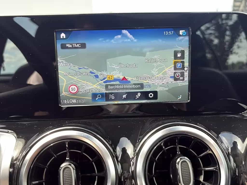 Mercedes-Benz GLB 200 d 7Sitz*Kamera*Pano*AHK*Mubeam*Distro*18 03/2023-photo-21