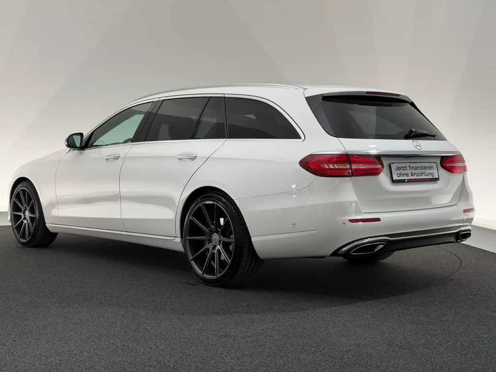 Mercedes-Benz E-Class 200 T 4M.*AVANTGARDE*MULTIBEAM-AHK-R.KAM-KESSY 09/2017-photo-4